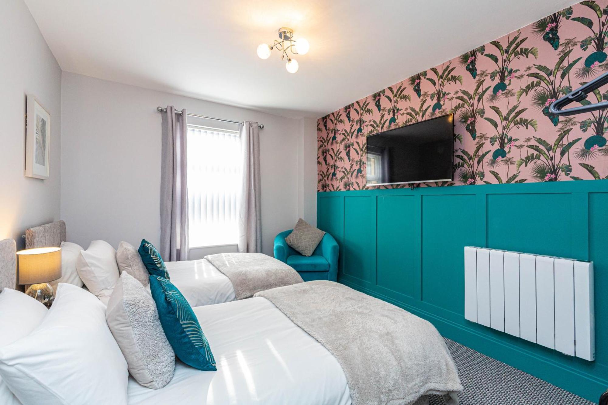 Beachfront Apartment 3 Bedrooms Sleeps 7 - Gateway To The Lake District - Newly Refurbished Morecambe Ngoại thất bức ảnh