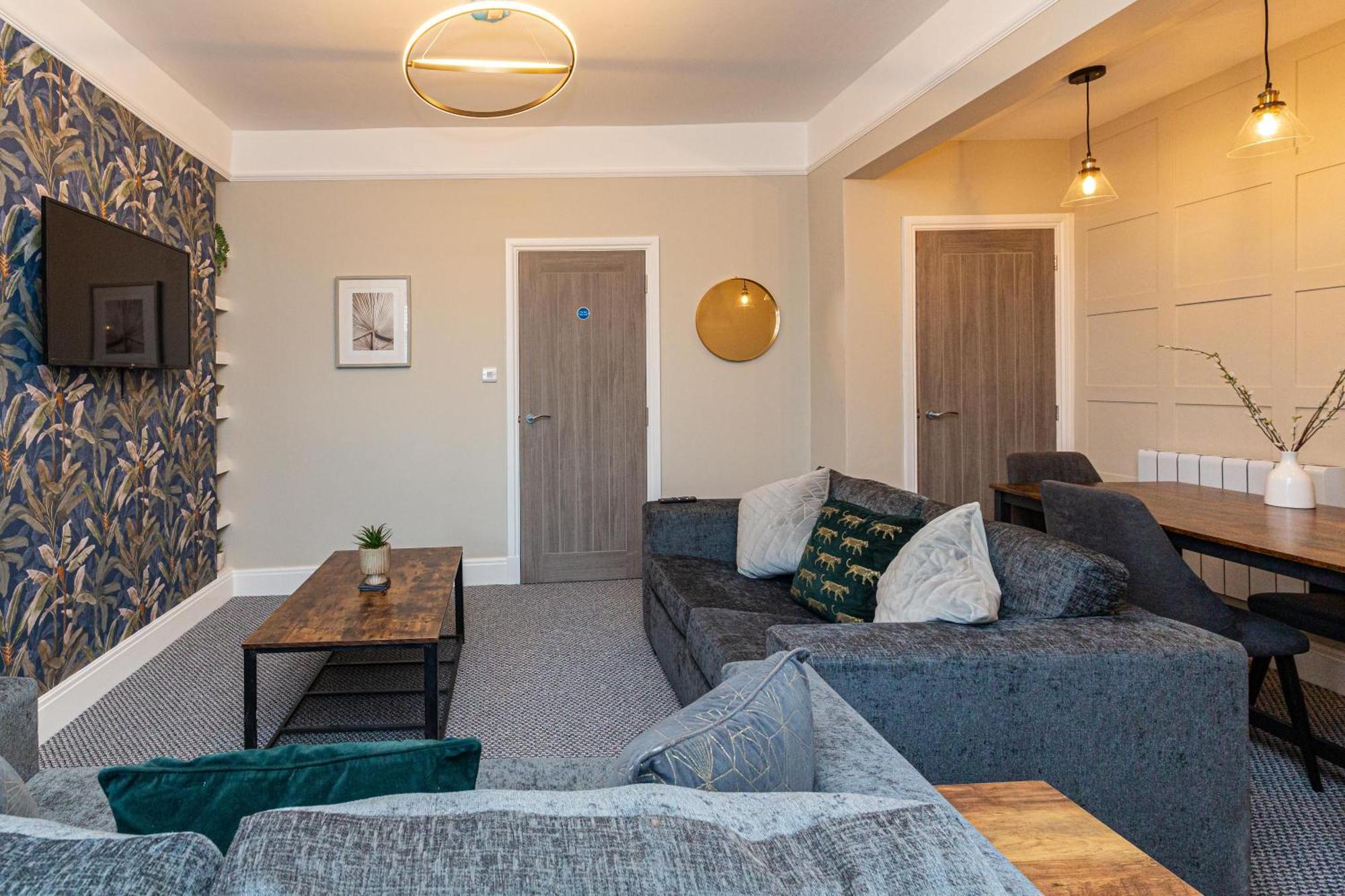 Beachfront Apartment 3 Bedrooms Sleeps 7 - Gateway To The Lake District - Newly Refurbished Morecambe Ngoại thất bức ảnh